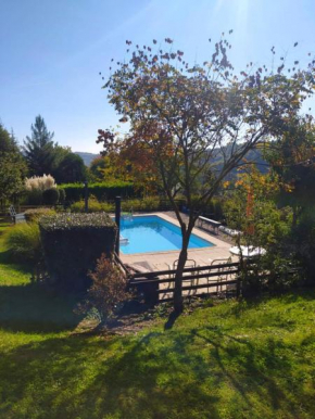 Splendide Villa Familiale avec Piscine Privée et Vue Spectaculaire